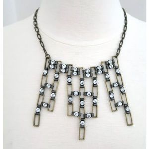 Banana republic dangling rhinestone necklace